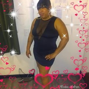 Meet your Posher, Latonya